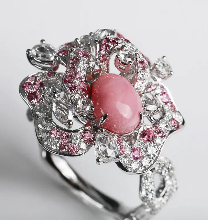 What Makes Natural Conch Pearls So Unique? Discover Their Origins