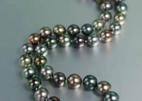 Understanding Natural vs Cultured Pearls: Key Differences