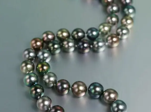 Understanding Natural vs Cultured Pearls: Key Differences