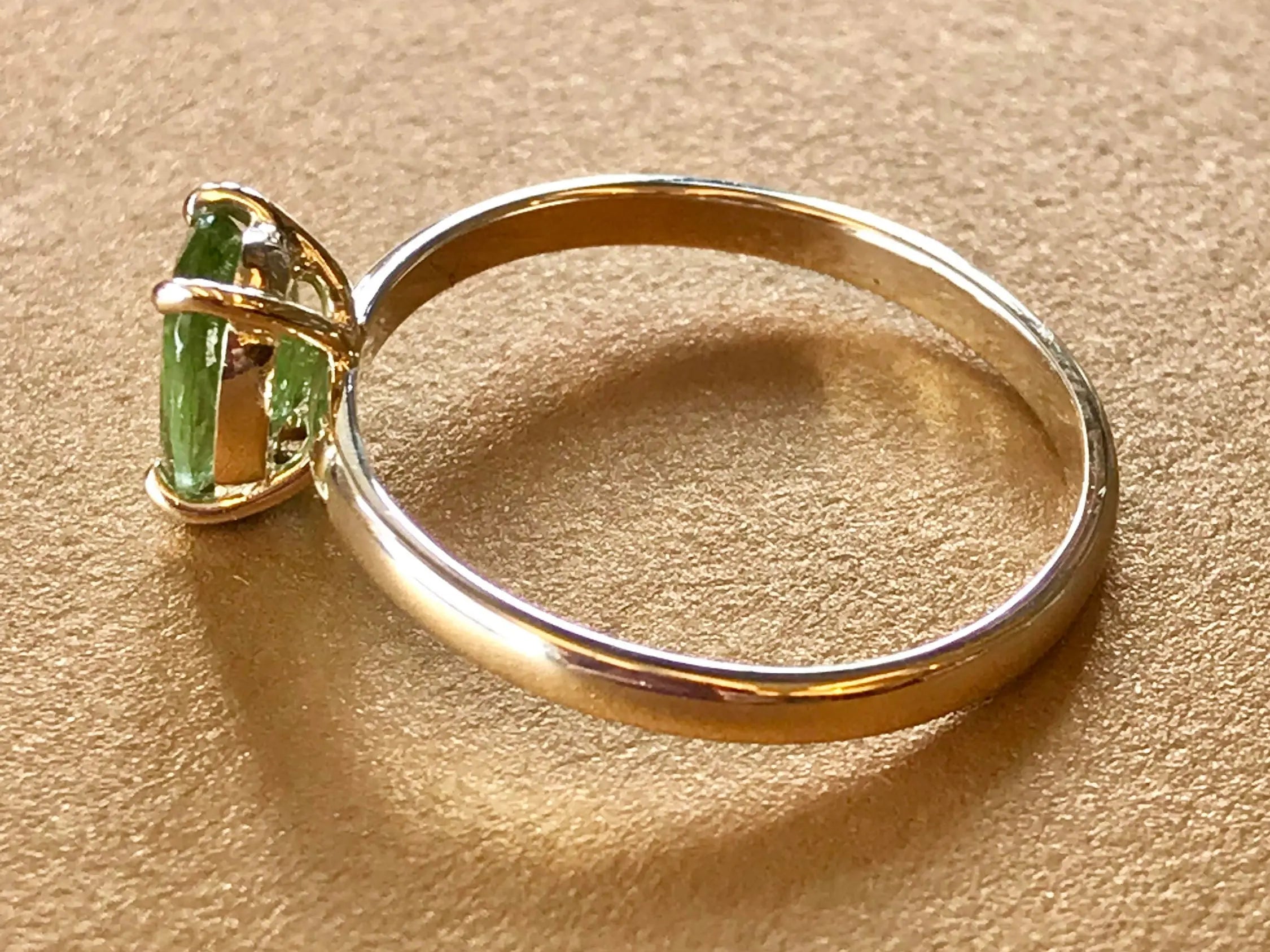 丨Special Offer丨Natural Morganite Cocktail 14k Solid Yellow Ring - Green Oval, Handmade, Solitaire Rings, Cocktail Ring Etsy