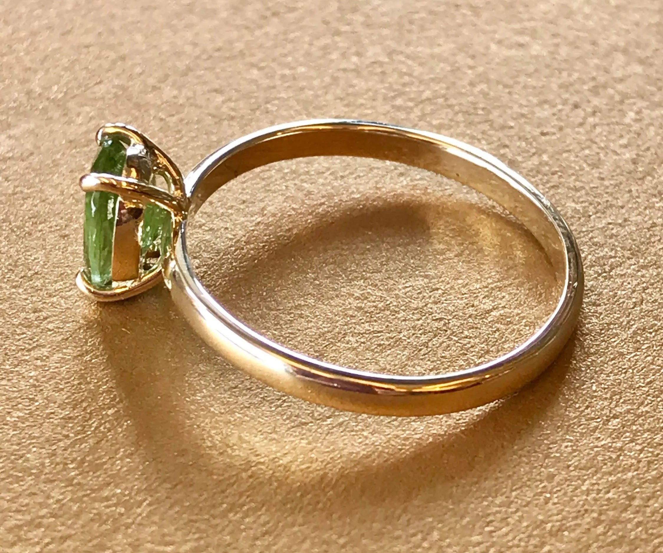 丨Special Offer丨Natural Morganite Cocktail 14k Solid Yellow Ring - Green Oval, Handmade, Solitaire Rings, Cocktail Ring Etsy