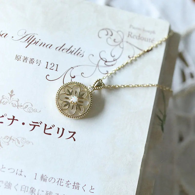 Opal & Mother of Pearl 18K Yellow Gold Necklace, Gift for Her, Anniversary Gift Idea, Retro Jewelry, Fine Jewelry, Antique Jewelry Etsy