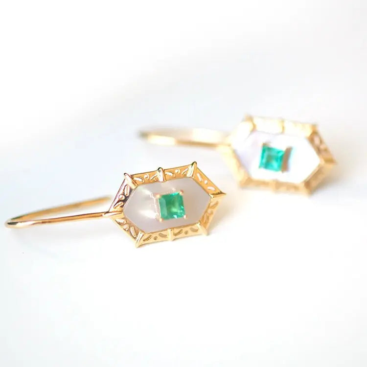 Princess Cut Emerald and Mother of Pearl Hexagon Carved18K Solid Yellow Gold Earrings, Vintage Jewelry, Gift for Her, Anniversary Gift - LaCorserArtJewelry