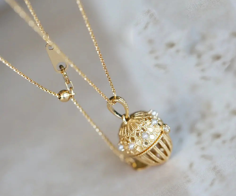 Carved Box with Akoya Pearl Handmade 18K Yellow Solid Gold Carved Necklace, Gift for Her, Anniversary Gift, Gift Idea, Retro Jewelry Etsy