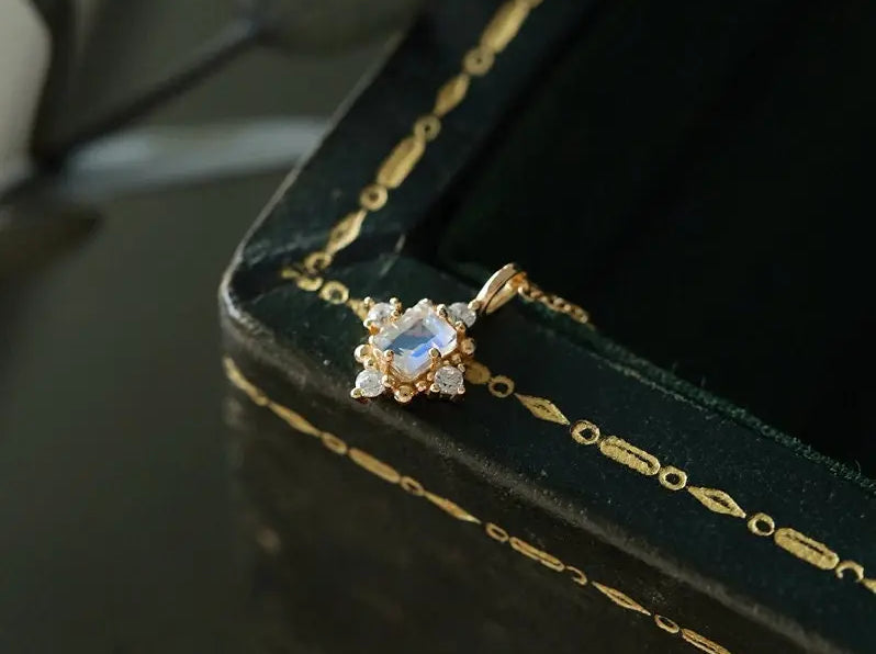 Natural Moonstone & White Diamond Handmade 18k Solid Yellow Gold Moonstone Necklace, Gift for Her, Anniversary Gift Idea, Retro Fine Jewelry Etsy
