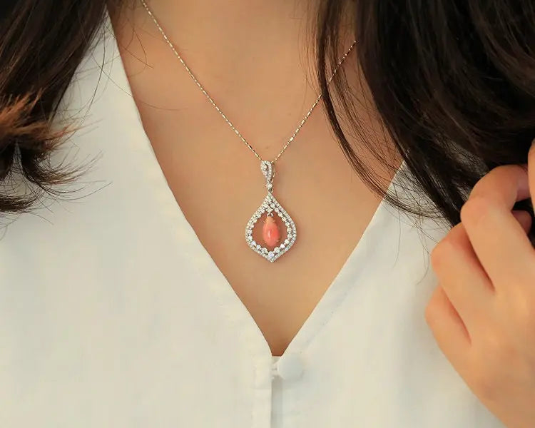 2.38Carat Queen Conch Pearl & Diamond Necklace - 18K White Gold Etsy