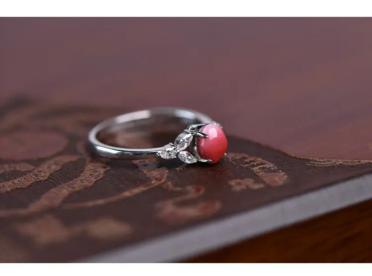 Queen Conch Pearl & White Diamond 18k Solid Gold Chevron Ring (Customize), Strombus Gigas, Flamed Pink, Engagement ring, Customized Jewelry Etsy