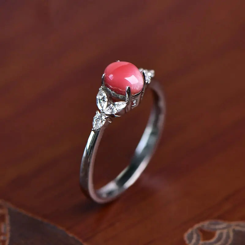 Queen Conch Pearl & White Diamond 18k Solid Gold Chevron Ring (Customize), Strombus Gigas, Flamed Pink, Engagement ring, Customized Jewelry Etsy