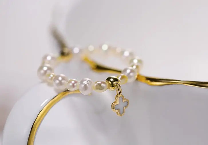 Akoya Pearl Ring - 18K Yellow Gold Band Etsy