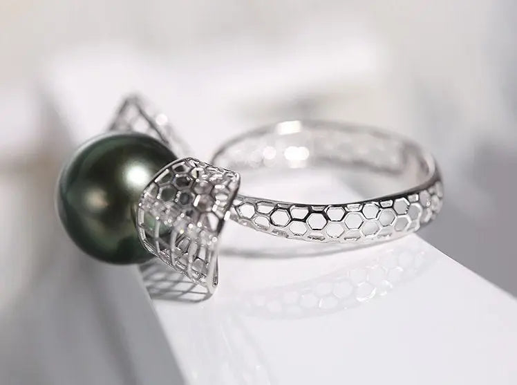 Hollow Out Desgin Tahitian Peacock Green Pearl 18k Ring, 18K Solid White Gold Ring, Carved Ring, Valentine's Day Gift Idea for Her Etsy