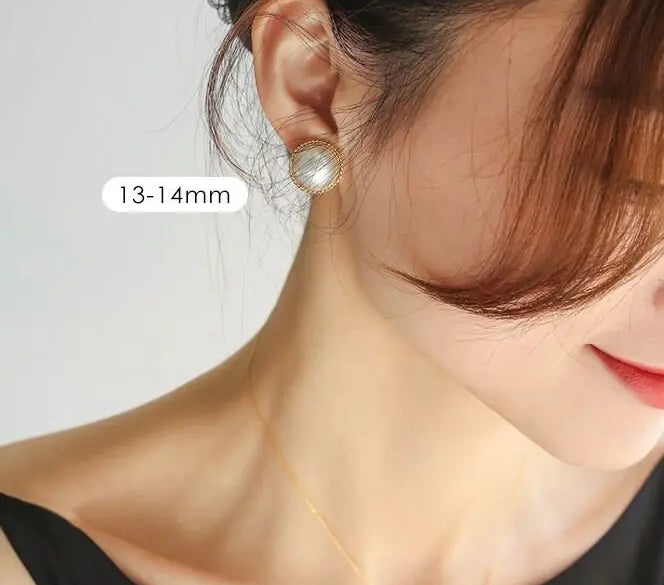 15mm Natural Mabe Pearl Earrings in 18K Yellow Gold Etsy