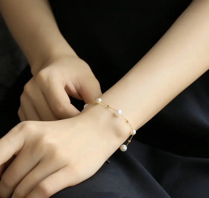 18K Yellow Gold Natural Akoya Pearl from Japan Bracelets Bracelets Etsy