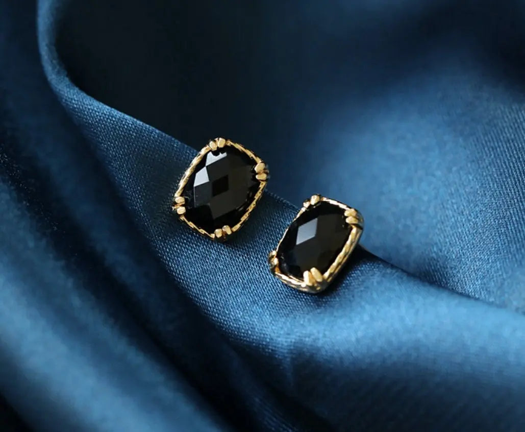Natural Black Onyx Ring Handmade 18K Solid Yellow Gold Ring, Gift for Her, Anniversary Gift Idea, Retro Fine Jewelry - LaCorserArtJewelry