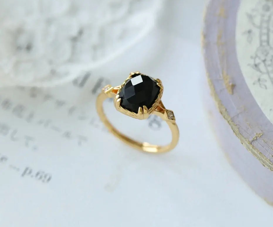 Natural Black Onyx Ring Handmade 18K Solid Yellow Gold Ring, Gift for Her, Anniversary Gift Idea, Retro Fine Jewelry - LaCorserArtJewelry