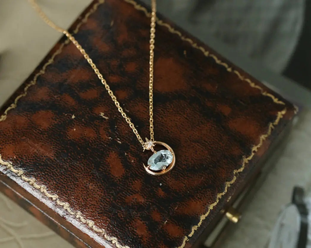 Natural Aquamarine Oval Shape & White Diamond Necklace 18K Solid Yellow Gold Necklace, Fine Jewelry, Gift for Her, Retro Fine Jewelry Etsy
