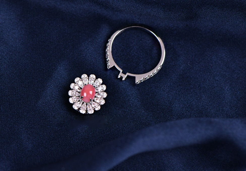 1.41Carat Queen Conch Pearl & White Diamond Ring 18K White Gold Flower Ring, Pearls Strombus Gigas, Engagement Ring Etsy