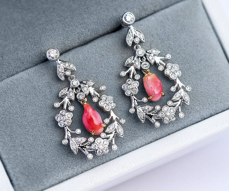 Queen Conch Pearl & White Diamond Earrings 18K Solid White Gold Wreath Flower Earrings (Customize), Strombus Gigas, Flamed Pink Pearl Etsy