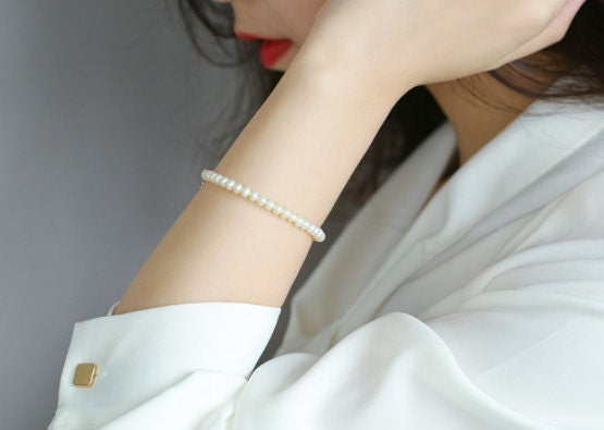 Natural Freshwater Pearl Bracelet - 4mm Oval Beads in Yellow Gold Fill Etsy
