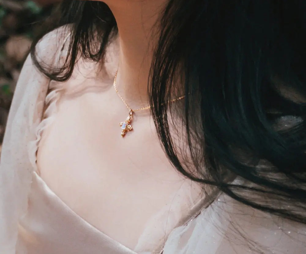 Natural Moonstone Carved Necklace, 18k Solid Yellow Gold Handmade Necklace, Lace Necklace, Gift for Her, Anniversary Gift Idea Retro Jewelry Etsy