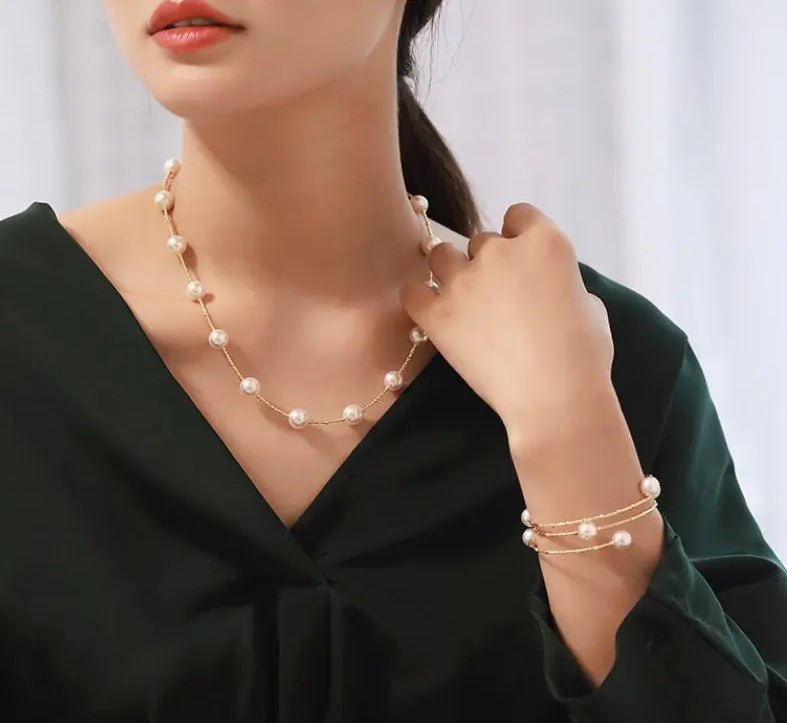 AAA+ Natural Akoya Pearl 9-9.5mm Necklace - 18K Yellow Gold Etsy