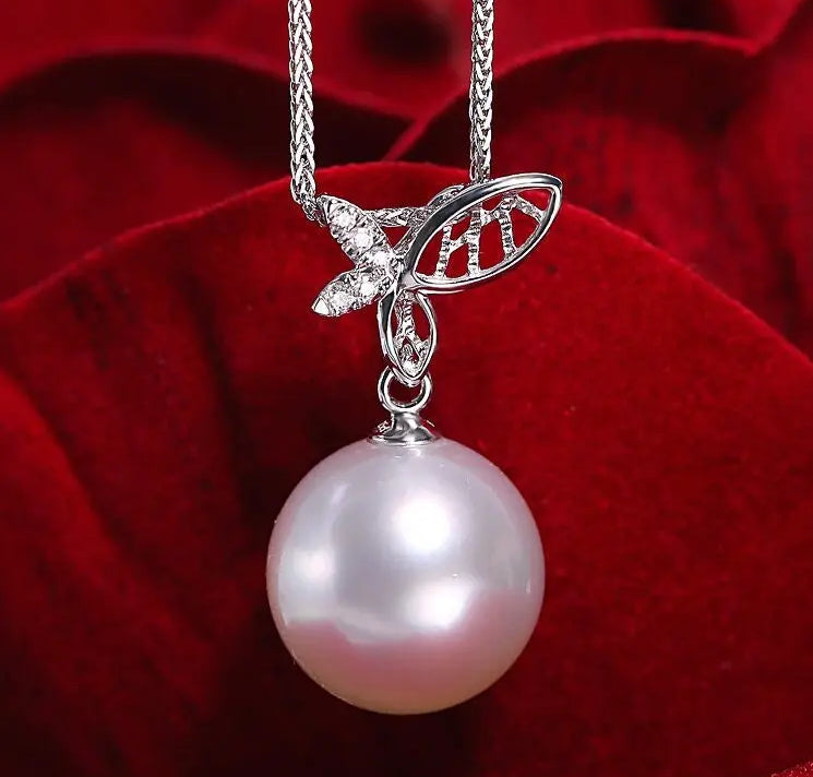 Butterfly with Natural South Sea White Pearl & White Diamond Necklace, 18K White Gold Hollow Out Necklace Etsy