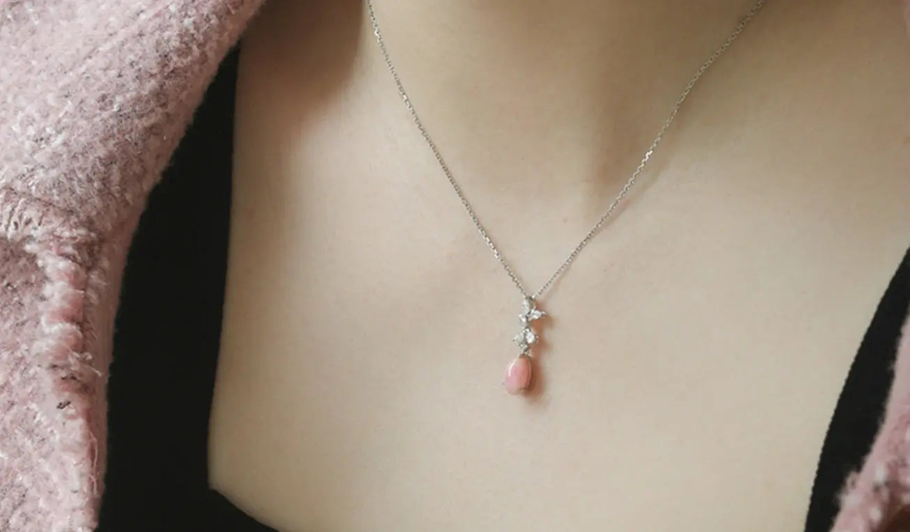 Queen Conch Pearl Necklace - 1.74ct with White Diamonds in 18K White Gold Etsy