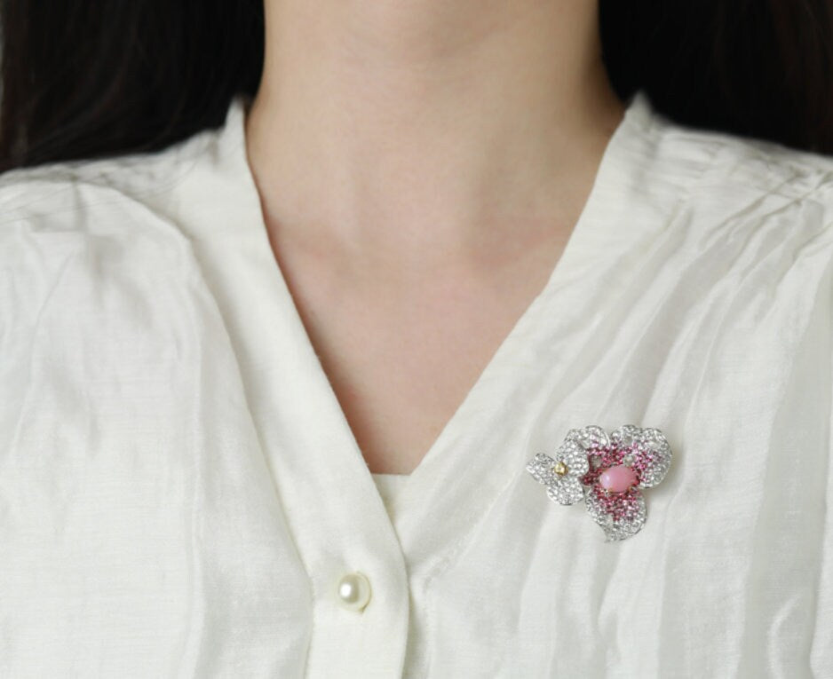 Queen Conch Pearl  Diamond Ring - 18K Gold Bougainvillea Flower Jewelry Etsy