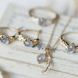 Twig Design Necklace with Labradorite 18k Yellow Gold, Retro Cluster Gray Gemstone Necklace, Leaf Plant Necklace Etsy
