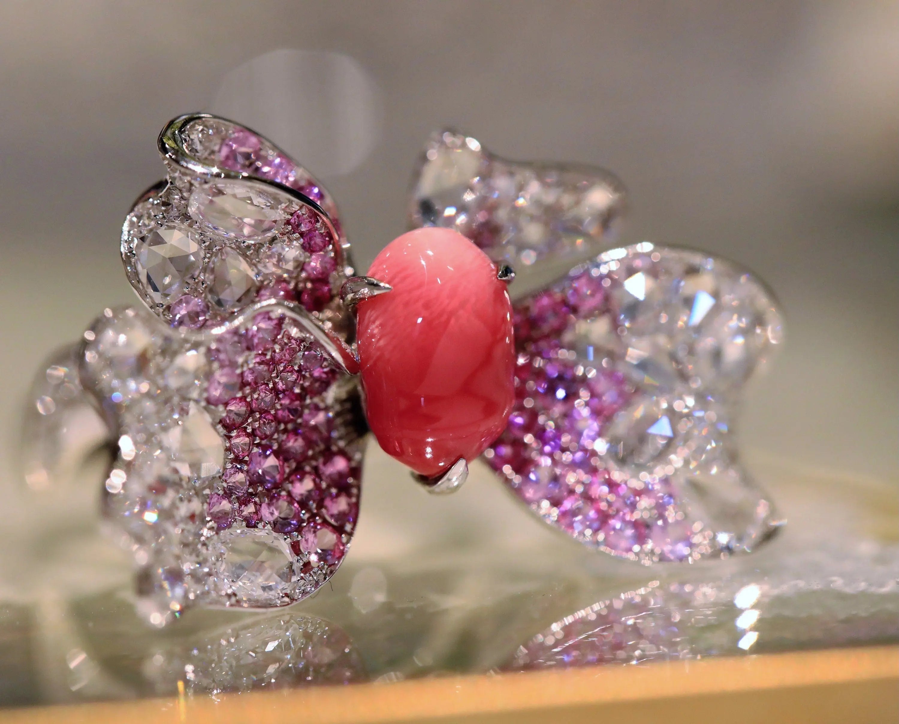 3.50Carat Queen Conch Pearl & Pink Sapphire Pendant 18k Solid White Gold Pendant, Pearls Strombus Gigas Queen Conch Pearl Engagement Pendant Etsy