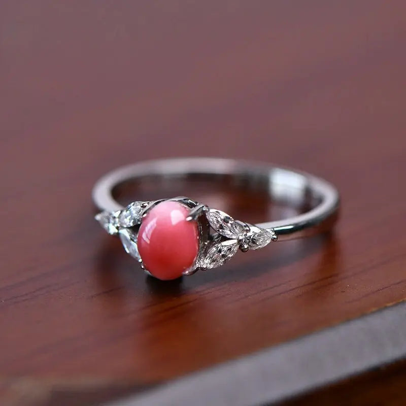 Queen Conch Pearl & White Diamond 18k Solid Gold Chevron Ring (Customize), Strombus Gigas, Flamed Pink, Engagement ring, Customized Jewelry Etsy