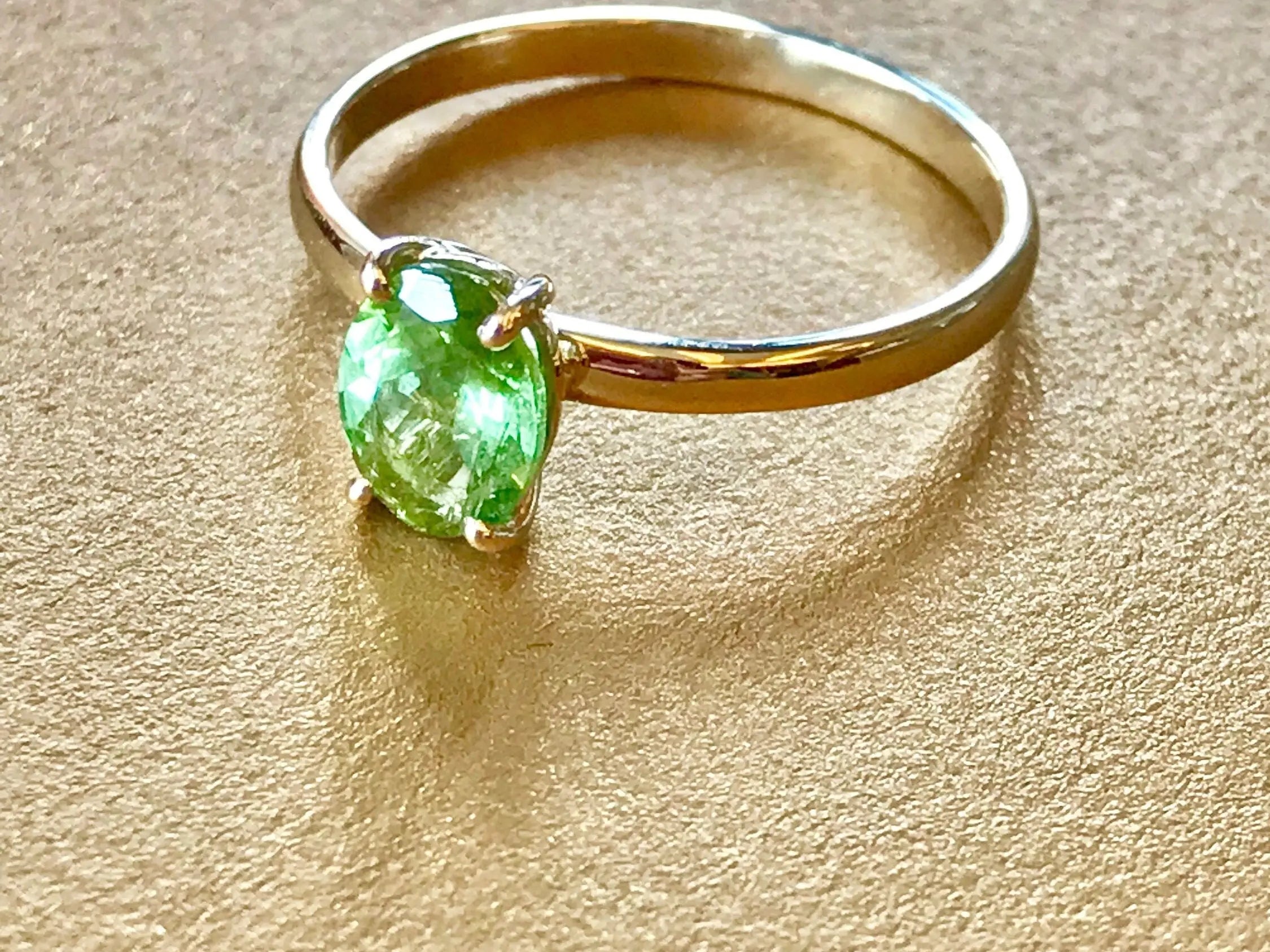 丨Special Offer丨Natural Morganite Cocktail 14k Solid Yellow Ring - Green Oval, Handmade, Solitaire Rings, Cocktail Ring Etsy
