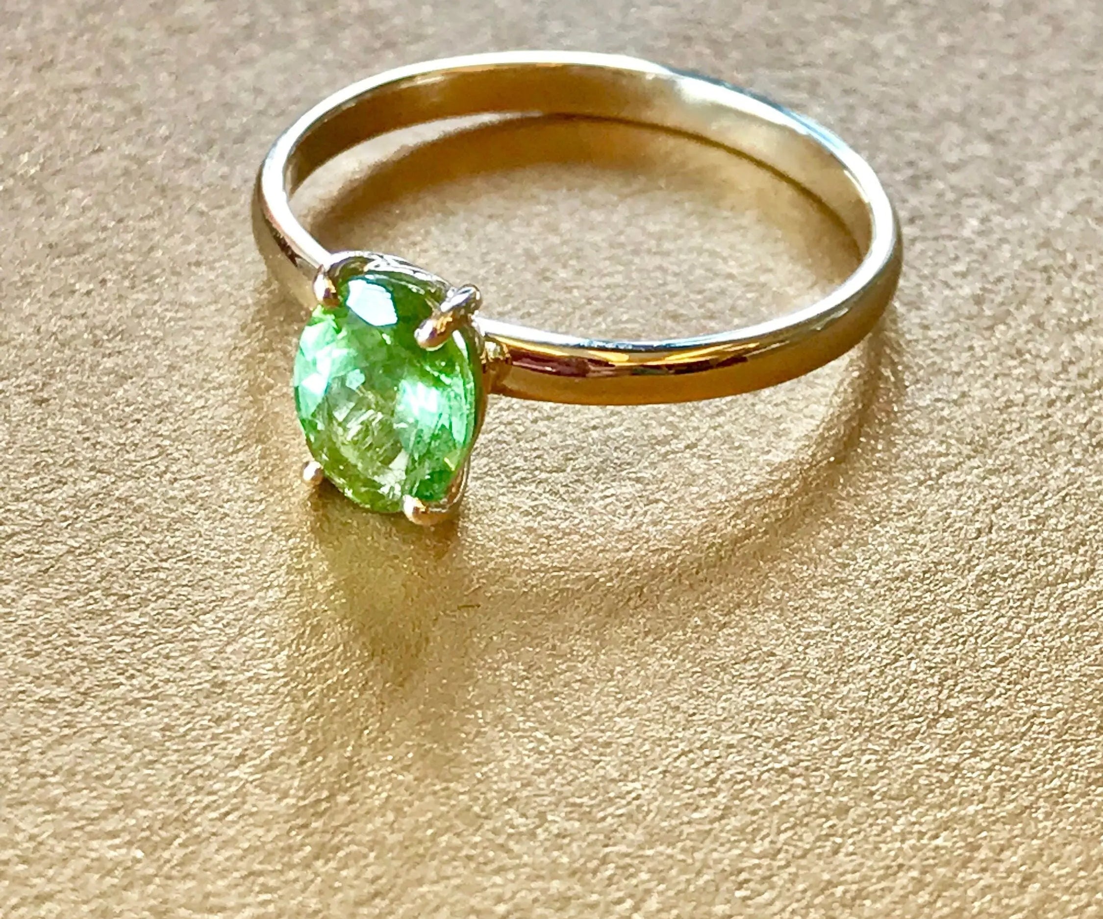 丨Special Offer丨Natural Morganite Cocktail 14k Solid Yellow Ring - Green Oval, Handmade, Solitaire Rings, Cocktail Ring Etsy